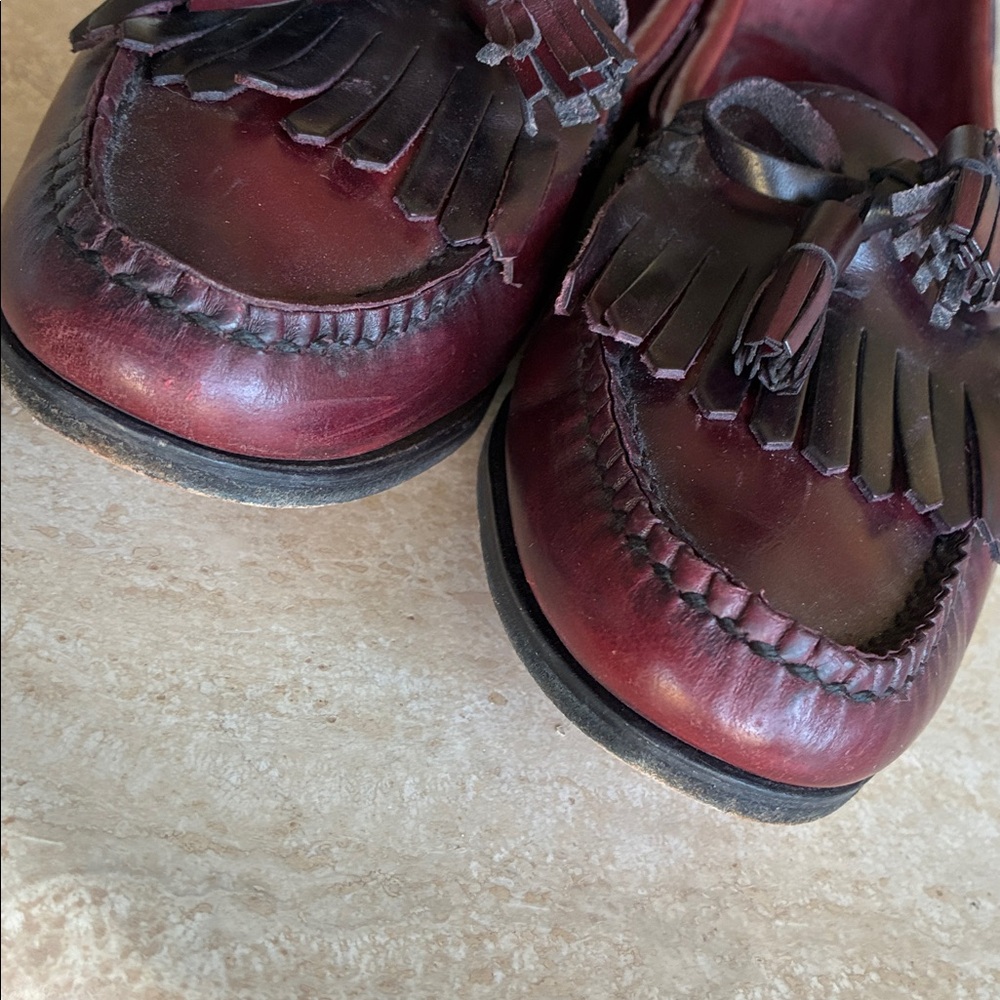 COLE HAAN Tassel Loafers, with fringe,maroon, Leather, Classic 9M EUC - Picture 11 of 17